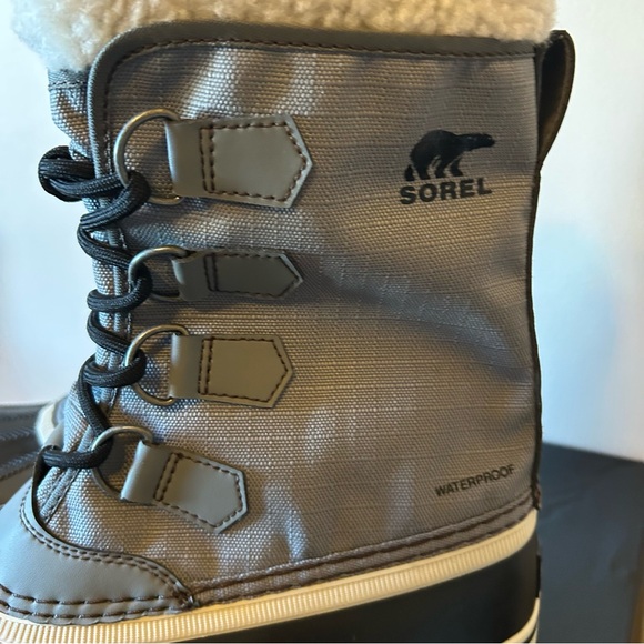 Sorel carnival women’s waterproof boots 7.5 - Picture 4 of 10